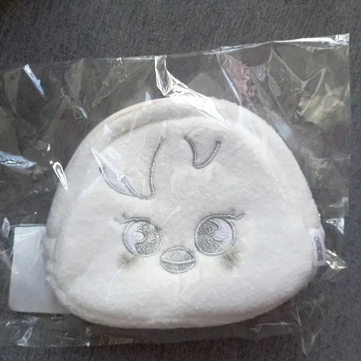 [SOLD OUT] 스트레이키즈 스키즈 리버서블 페이스파우치 뽁아리