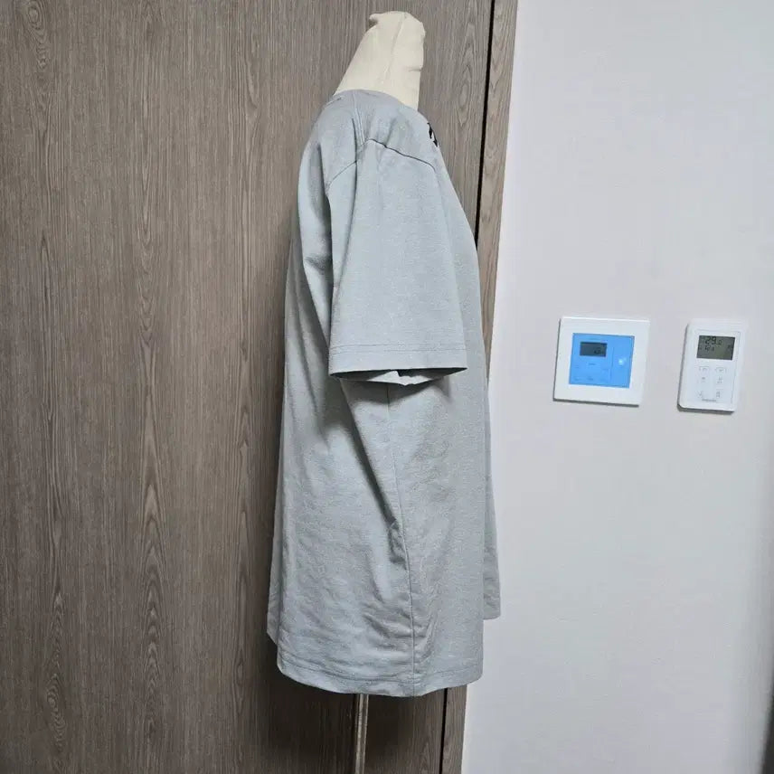 [BUNJANG] Descente Gray Short Sleeve T-shirt / 데상트 회색 반팔 티셔츠