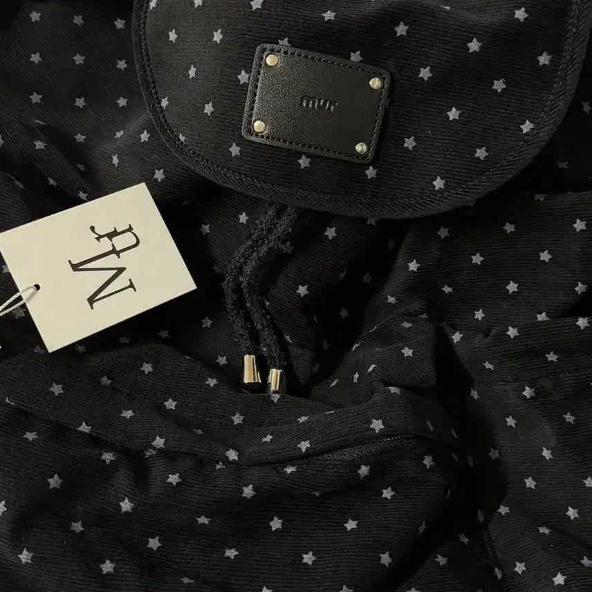 [BUNJANG] Mur Fluffy String Backpack Black Star / 미사용) 무르 Mur 플러피 스트링 백팩 블랙스타 별 백팩