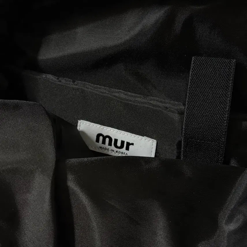 [BUNJANG] Mur Fluffy String Backpack Black Star / 미사용) 무르 Mur 플러피 스트링 백팩 블랙스타 별 백팩