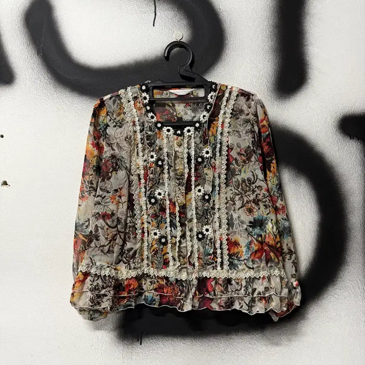 [BUNJANG] Vintage Ethnic Mori Lace Crop Blouse / VTG 빈티지 에스닉 모리 레이스 디테일 크롭 블라우스