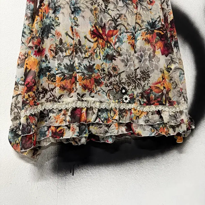 [BUNJANG] Vintage Ethnic Mori Lace Crop Blouse / VTG 빈티지 에스닉 모리 레이스 디테일 크롭 블라우스