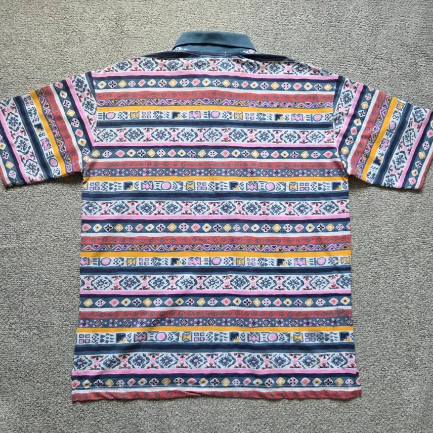 [SOLD OUT] Japanese vintage 에스닉 반팔 티셔츠 L(100)