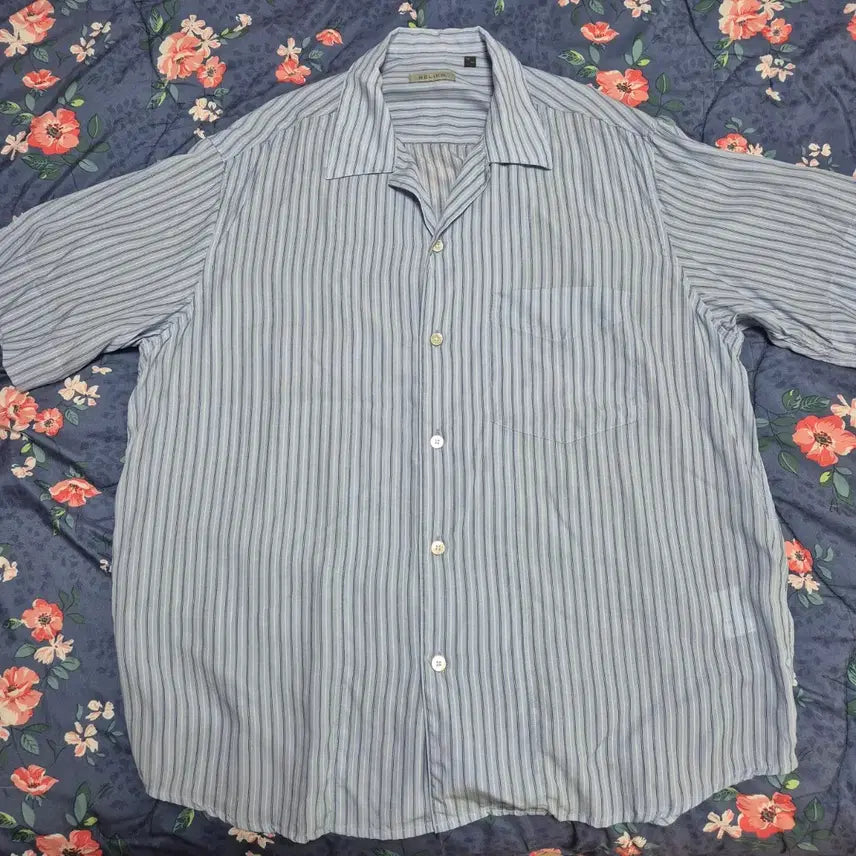 [SOLD OUT] [벨리에 25ss] 치코 숏 슬리브 셔츠 투톤 스카이블루