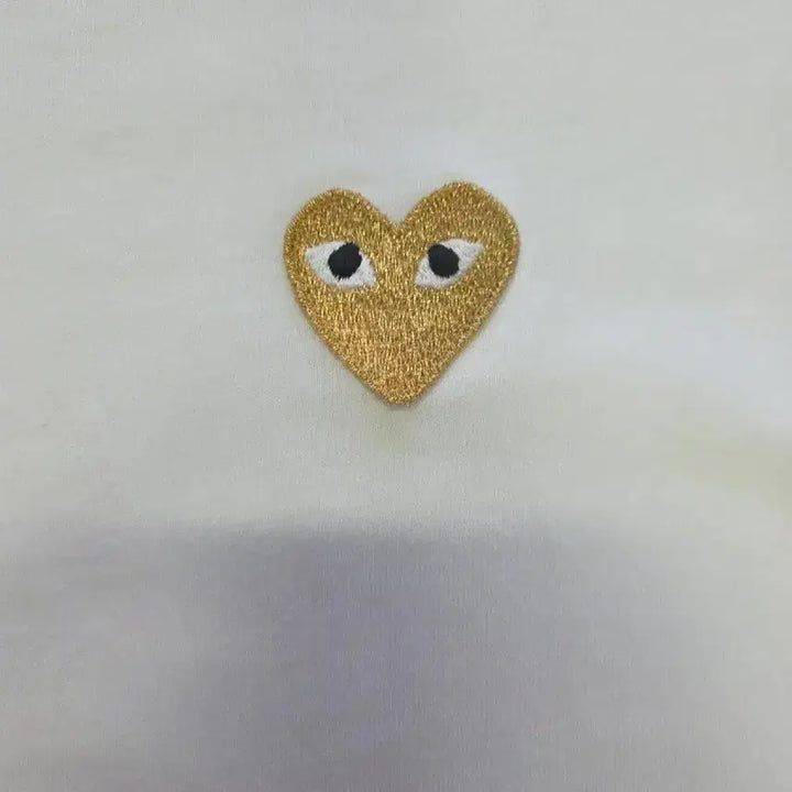 [BUNJANG] Comme des Garcons Gold Emblem Heart T-shirt / 꼼데가르송 골드와펜 하트 블랙 /화이트/반팔티