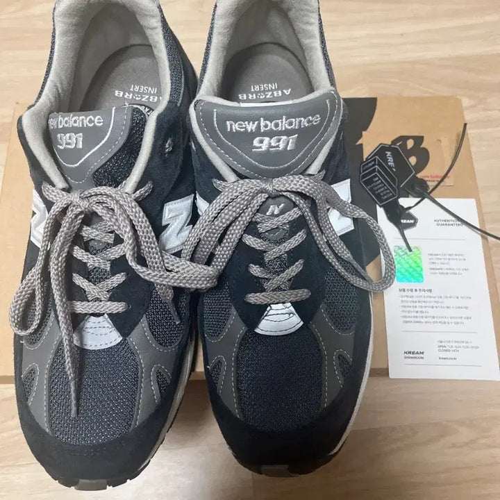 [SOLD OUT] 뉴발란스 991 v1 네이비 275
