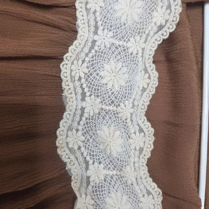 [BUNJANG] Lace Brown Blouse / 레이스 브라운 블라우스