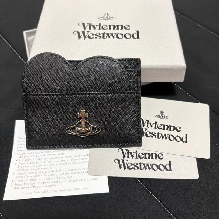 [BUNJANG] Vivienne Westwood Saffiano Heart Card Holder / 비비안웨스트우드 사피아노하트카드지갑