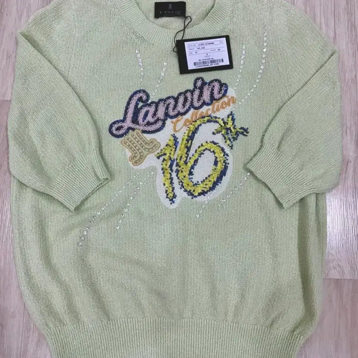 [SOLD OUT] 랑방 비즈로고 니트 택달린 새제품 745000원짜리 80% 이상 할인