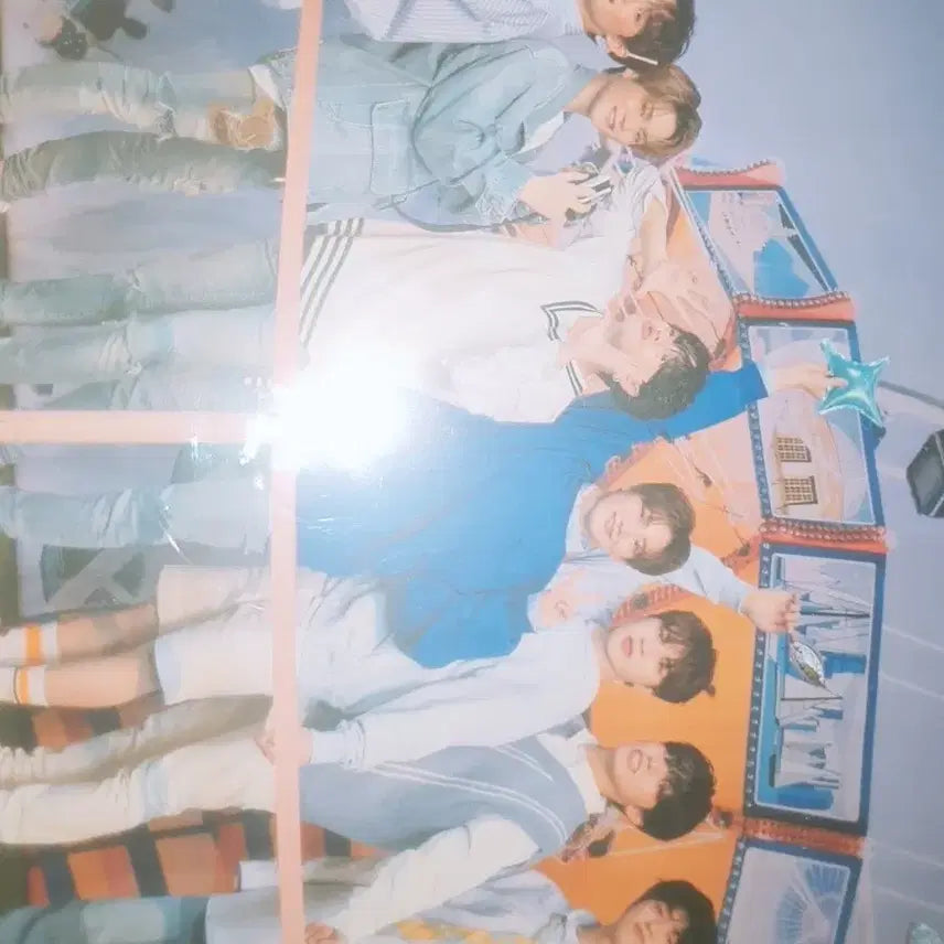 [BUNJANG] Treasure World Poster Set / 트레저 트레저 월드 포스터 세트