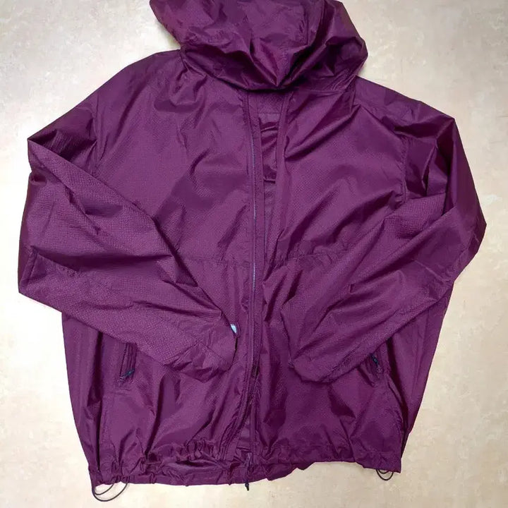 [BUNJANG] Uniqlo Lightweight Parka XXL / [새상품] 유니클로 라이트웨이트파카 와인색  XXL