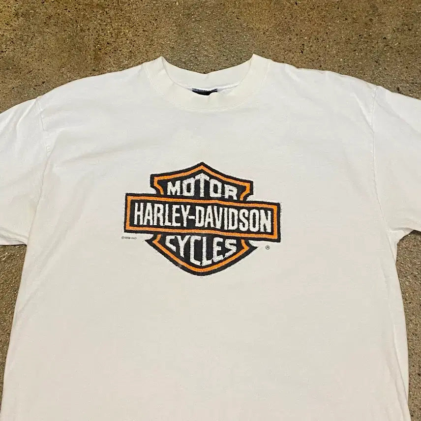 [BUNJANG] Harley Davidson Vintage Big Logo T-shirt / 90s Made in USA 빈티지 할리데이비슨 레어 빅로고 반팔티