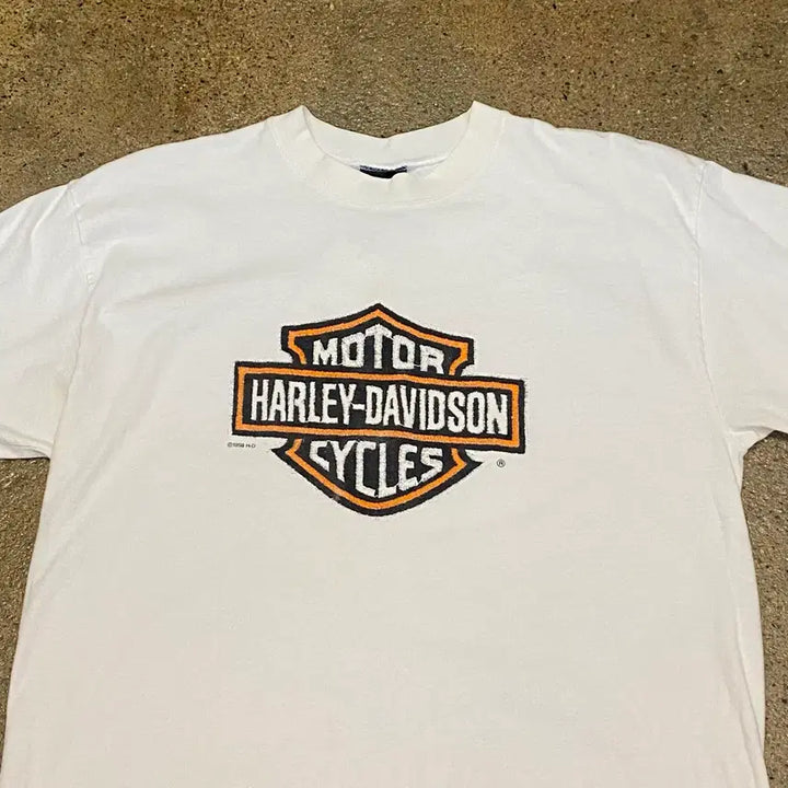 [BUNJANG] Harley Davidson Vintage Big Logo T-shirt / 90s Made in USA 빈티지 할리데이비슨 레어 빅로고 반팔티