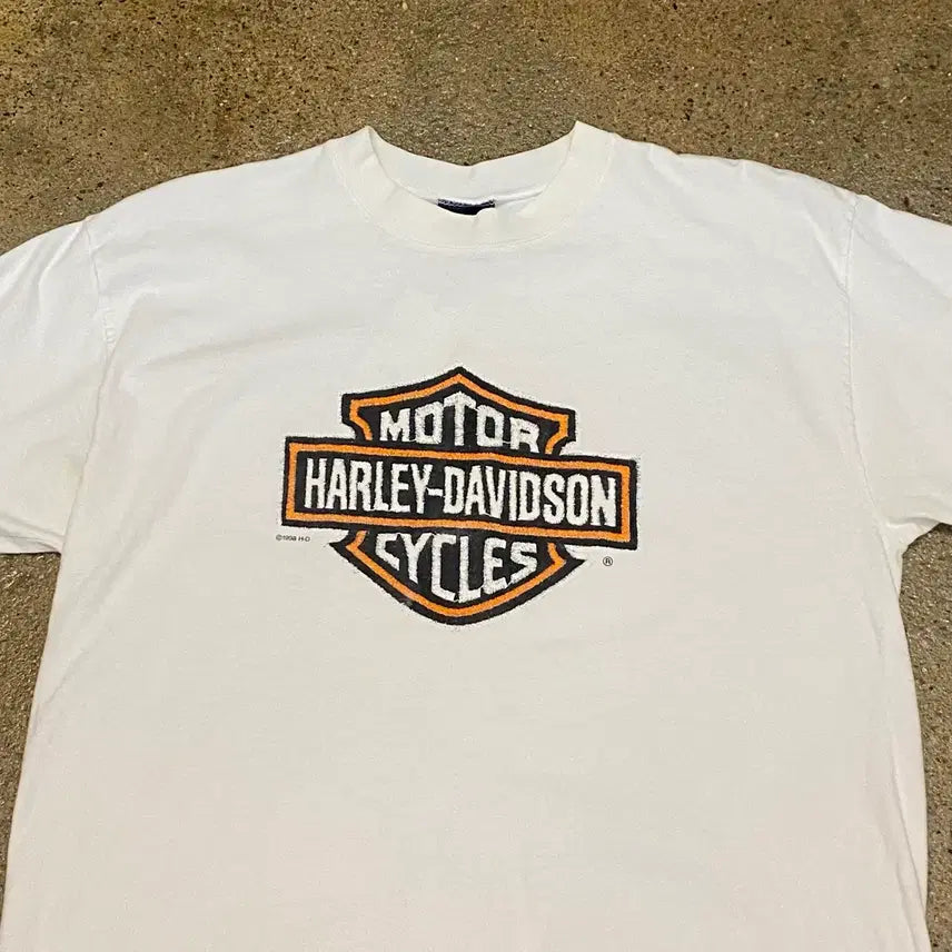 [BUNJANG] Harley Davidson Vintage Big Logo T-shirt / 90s Made in USA 빈티지 할리데이비슨 레어 빅로고 반팔티