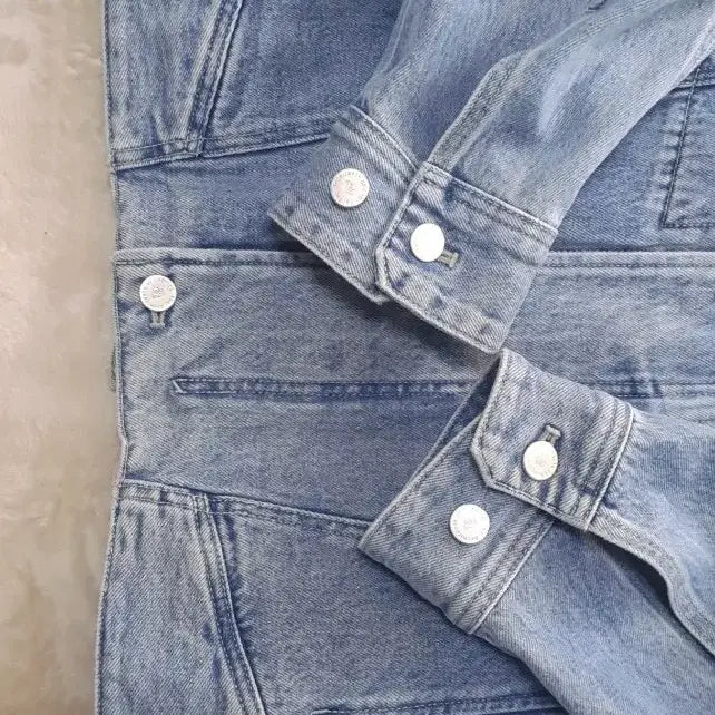 [BUNJANG] Allegri Semi-Washed Denim Jacket / 알레그리 세미워싱 청데님 자켓 판매 합니다.