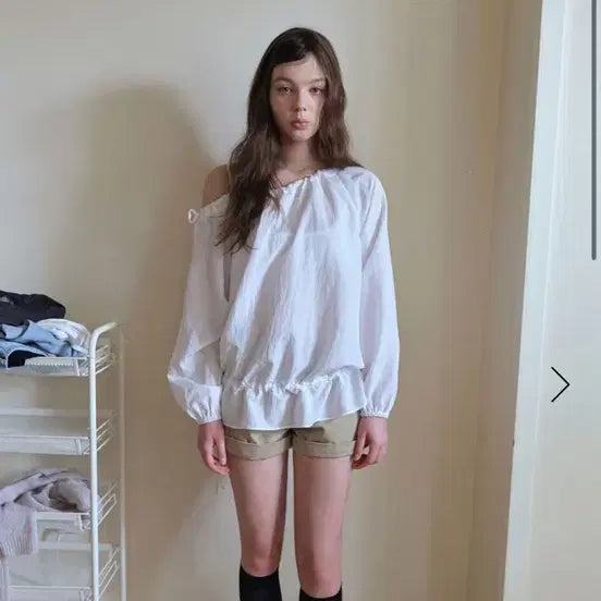 [BUNJANG] Lilykots Sure Blouse / 릴리코츠 슈어 블라우스