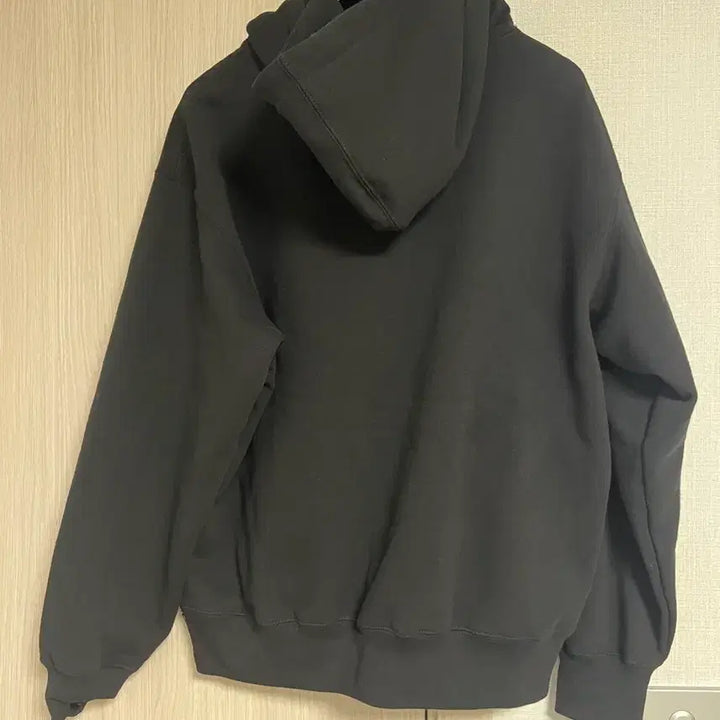 [BUNJANG] Supreme Small Box Logo Hoodie Sweatshirt Black (25FW, Size M) / 슈프림 스몰 박스 후드 스웨트셔츠 블랙 - 25FW, M size