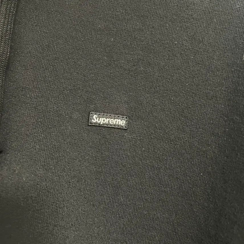 [BUNJANG] Supreme Small Box Logo Hoodie Sweatshirt Black (25FW, Size M) / 슈프림 스몰 박스 후드 스웨트셔츠 블랙 - 25FW, M size