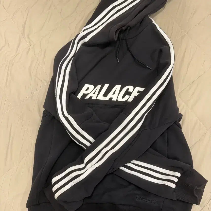 [BUNJANG] Palace Adidas Terry Hoodie M / 팔라스 아디다스 테리후드 M