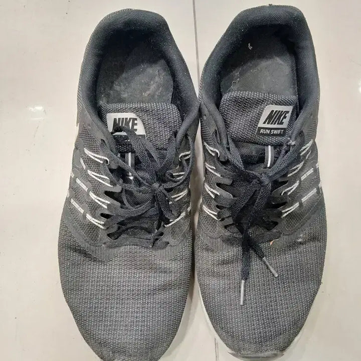 [BUNJANG] Nike Run Swift Slim 290 Running Shoes / 나이키  RUN SWIF 슬림290 러닝 운동화 중고 낡고 헤짐 막신발