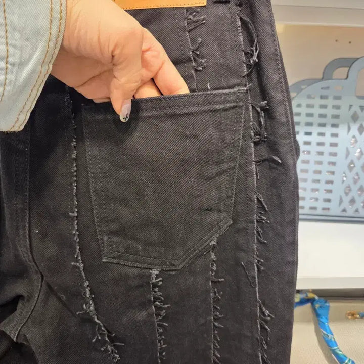 [BUNJANG] Matinkim Cutting Fringe Black Jeans S / 마땡킴 컷팅 프린지 블랙진 S