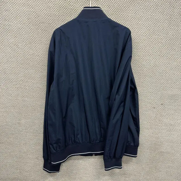 [BUNJANG] Reebok Embroidered Logo Windrunner Jacket / 리복 자수로고 윈드러너 바람막이 자켓 110 A09494