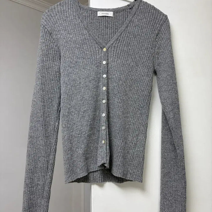 [BUNJANG] Founders Iola Cashmere Wool Cardigan (Melange Gray) / 파운더스 이올라 캐시미어 울 가디건 (멜란지그레이)