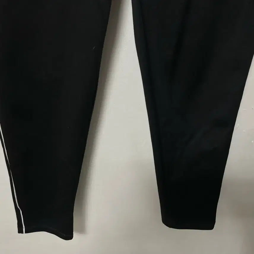 [SOLD OUT] 30-32 PUMA 푸마 기능성 스판 트레이닝 밴딩 바지 정품
