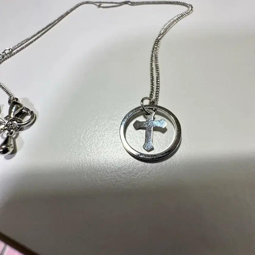 [SOLD OUT] 십자가 팬던트 목걸이