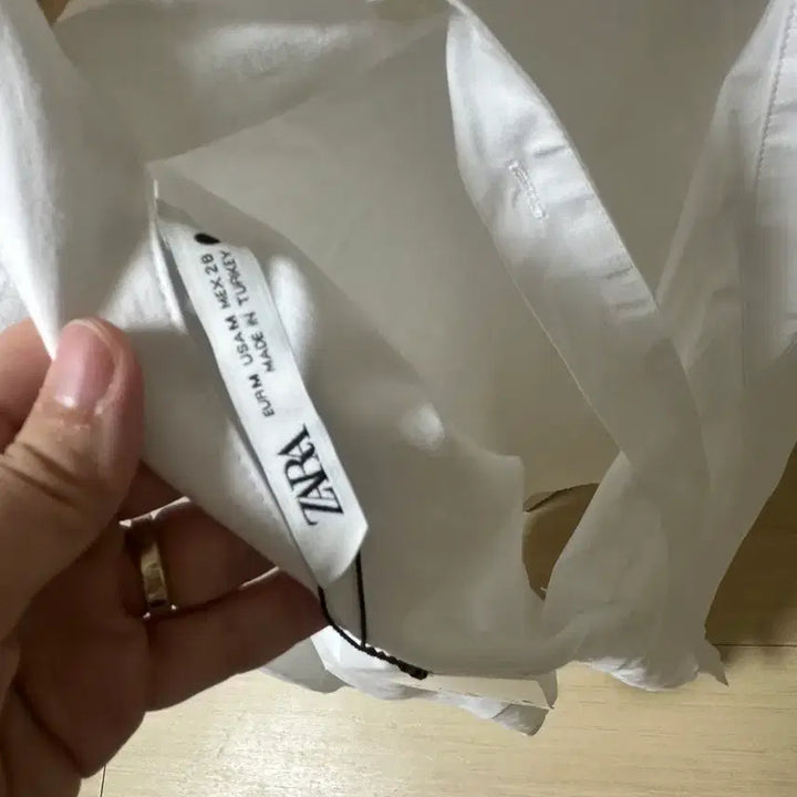 [BUNJANG] Zara White Shirt / 화이트 셔츠 자라