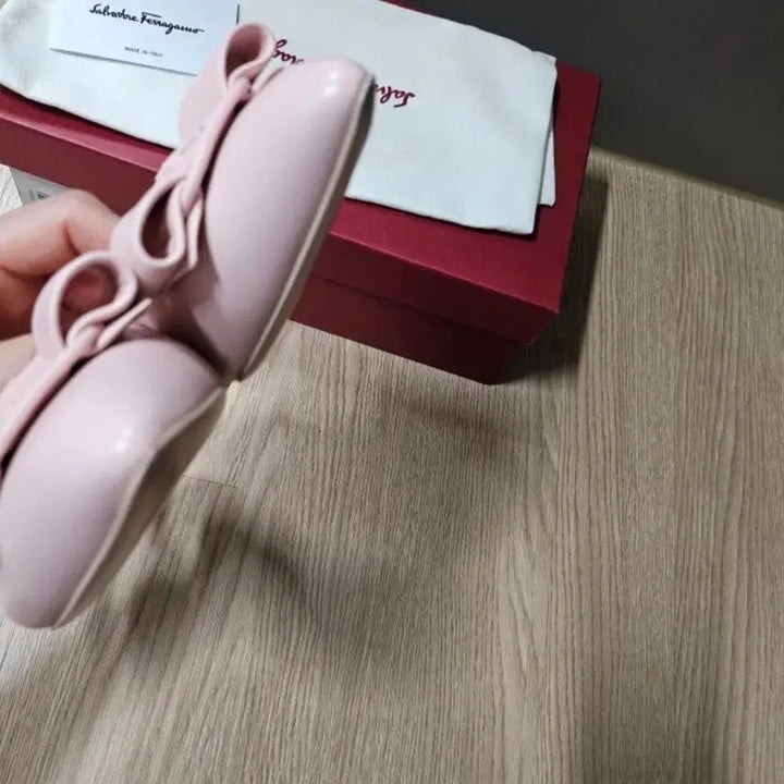 [BUNJANG] Ferragamo Viva Slingback Heels / 페레가모 비바 슬링백