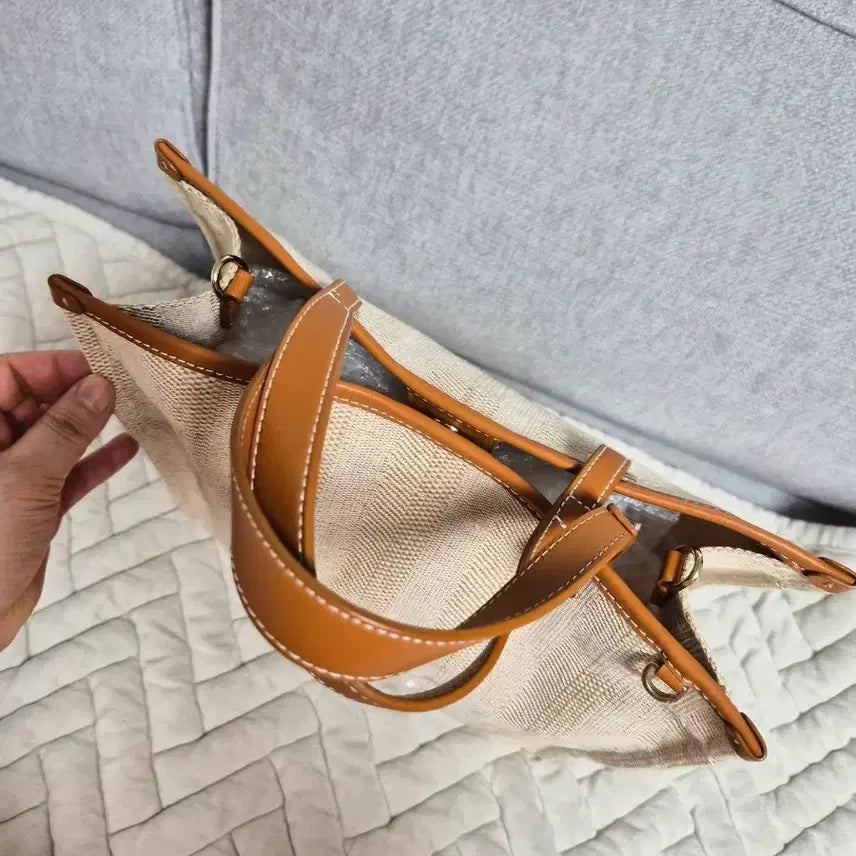[BUNJANG] Joy Gryson Tote &amp; Cross Bag / 조이그라이슨 토트백   겸 크로스 백