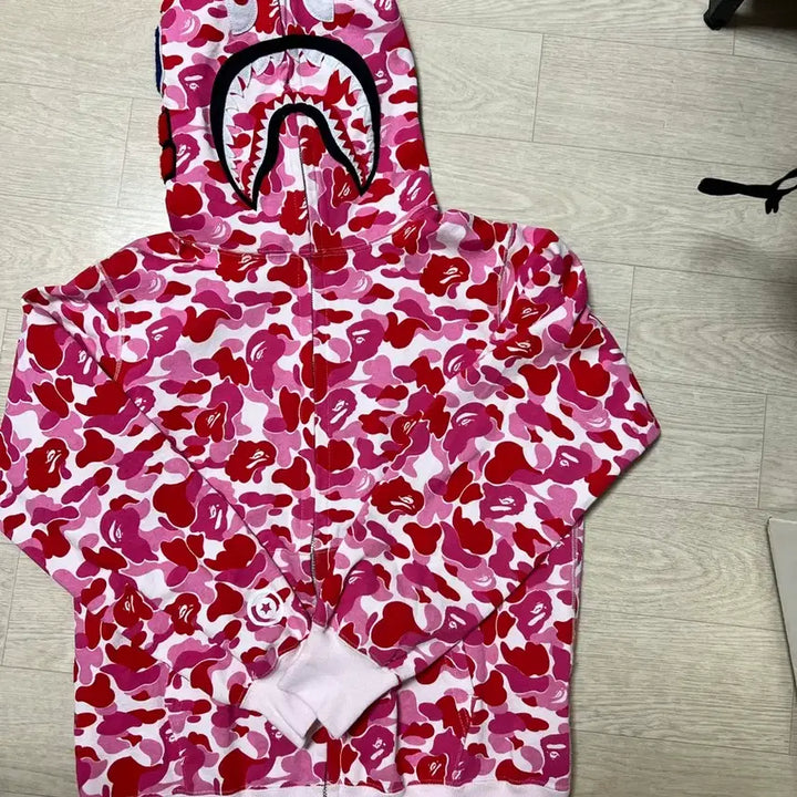 [SOLD OUT] 베이프 핑크 후드집업 / s