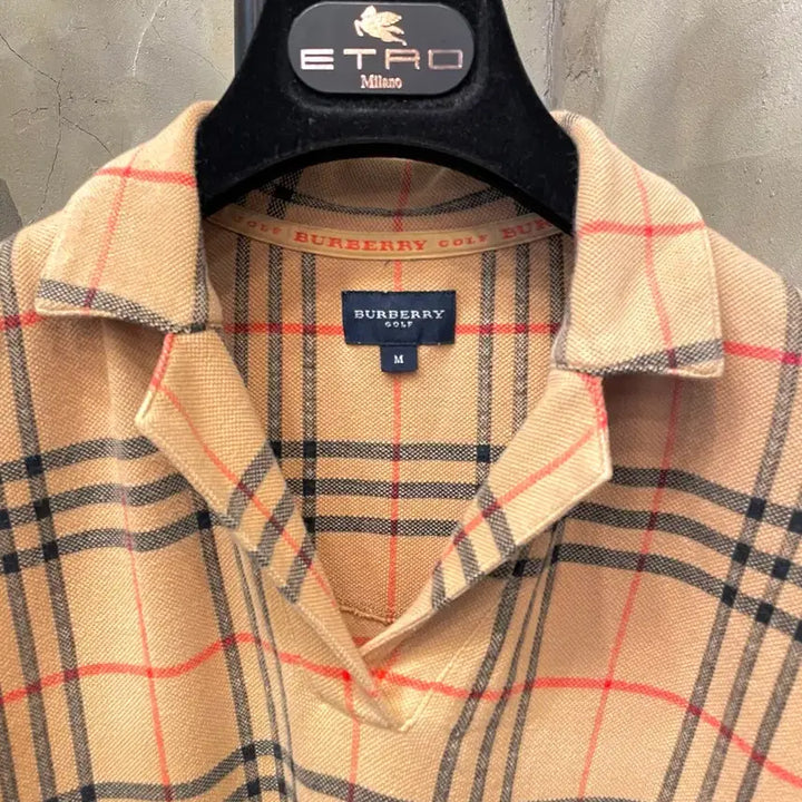 [SOLD OUT] 버버리 노바체크 카라티 66