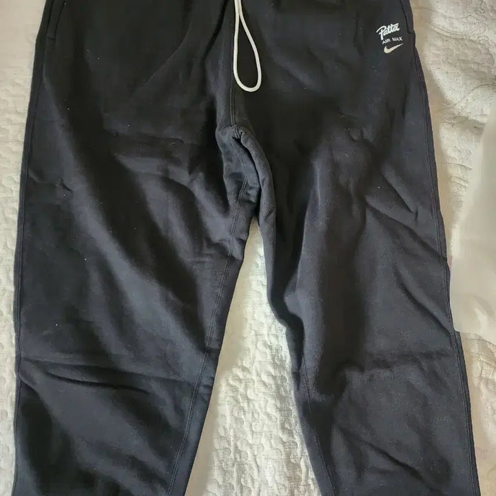 [BUNJANG] Nike x Patta Wave Five Jogging Pants Black (XXL) / 나이키 x 파타 웨이브 파이브 조깅 팬츠 블랙(XXL 사이즈)