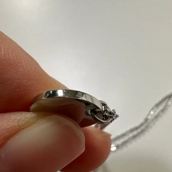 [SOLD OUT] 원형 팬던트 목걸이
