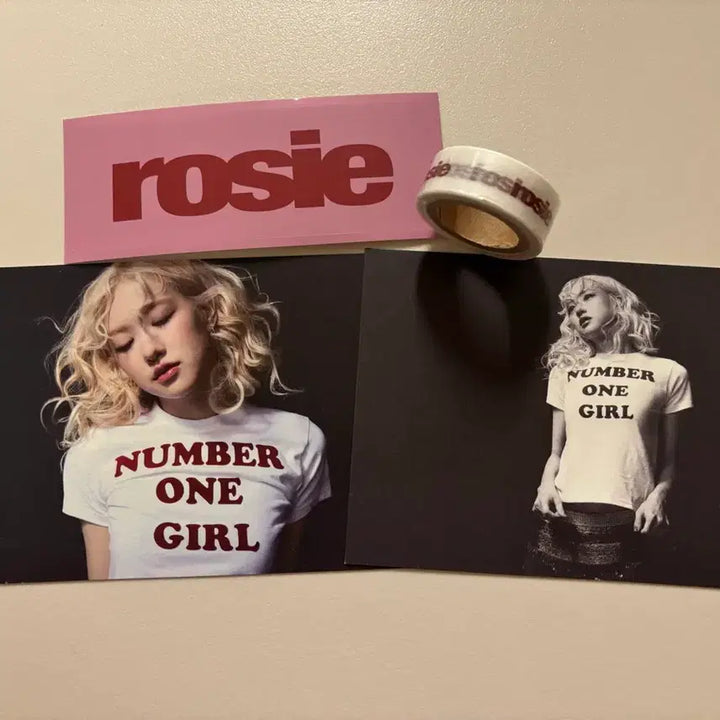 [BUNJANG] Rosé Rosie Encore Busan Pop-up Goods Set / [새상품] 로제 rosie 팝업 엽서/마스킹테이프/리무버블스티커(앵콜부산