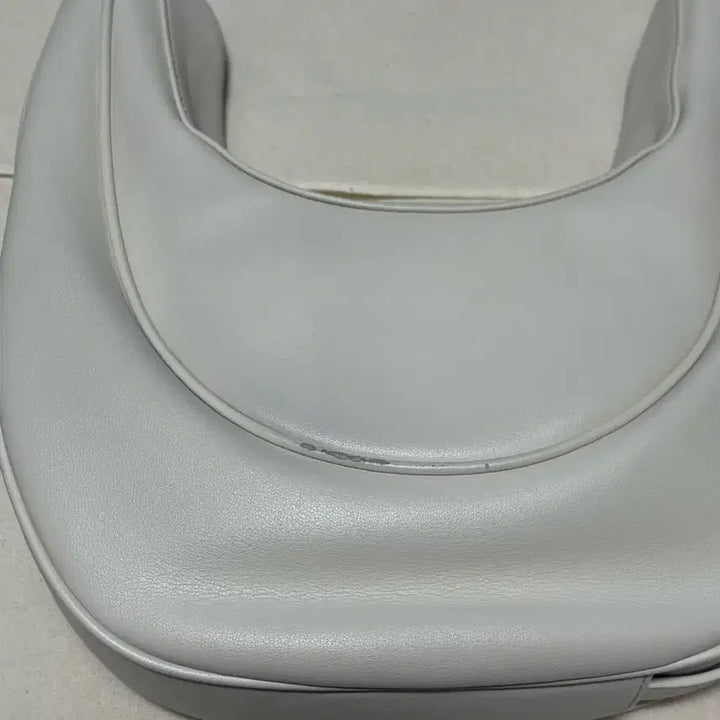 [BUNJANG] Elbategev Ostra Mini Bag / 엘바테게브 오스트라백 Elbategev Ostra Mini Bag