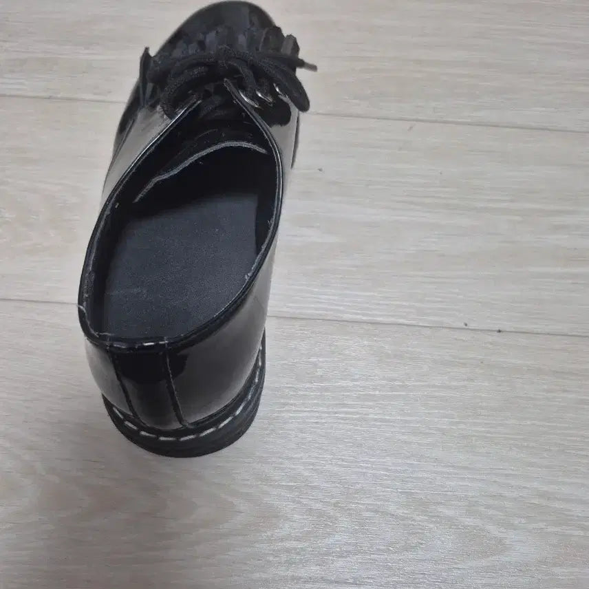 [BUNJANG] Black Enamel Oxford Shoes / 검정색 에나멜 옥스포드화