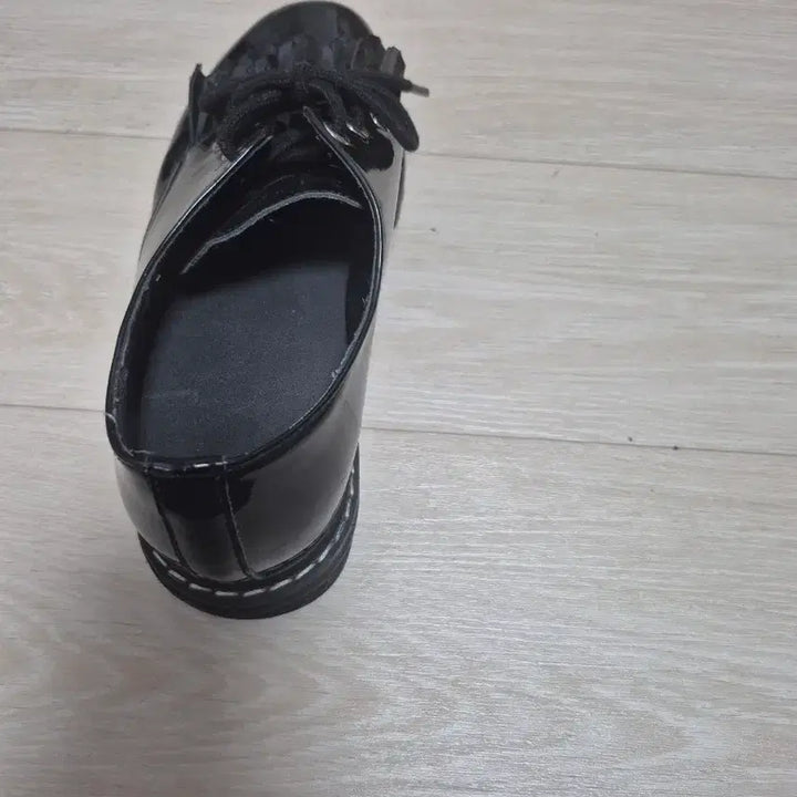 [BUNJANG] Black Enamel Oxford Shoes / 검정색 에나멜 옥스포드화
