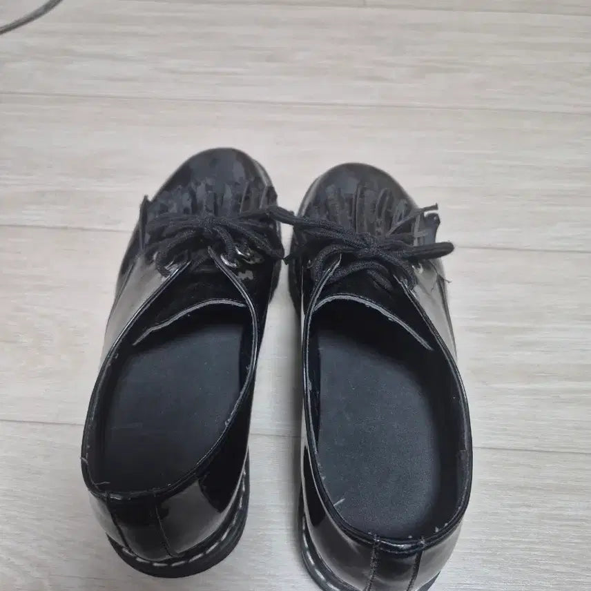 [BUNJANG] Black Enamel Oxford Shoes / 검정색 에나멜 옥스포드화