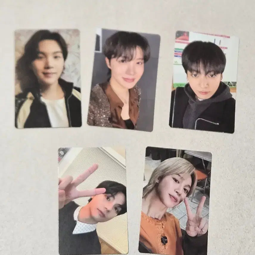 [BUNJANG] BTS Arirang Weverse Shop POB Photocard B-1 / bts 아리랑 위버스샵 특전 포카 b-1