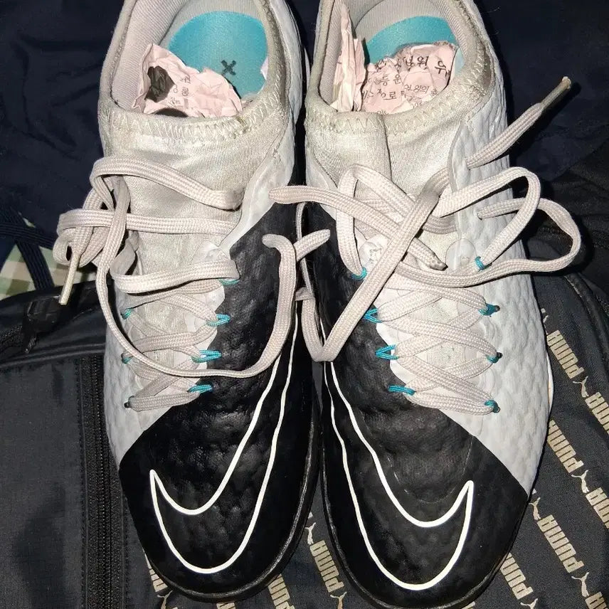 [BUNJANG] Nike Soccer Shoes 265 / 나이키축구화 풋살화255-260 265