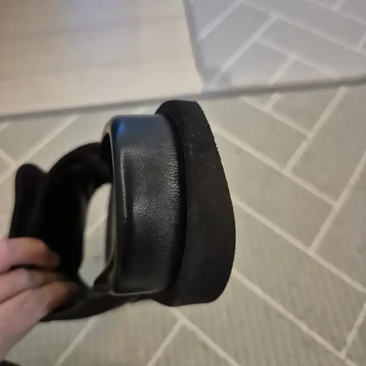 [BUNJANG] Louis Vuitton Miami Mule Black Slippers / 루이비통 마이애미 뮬 블랙 슬리퍼