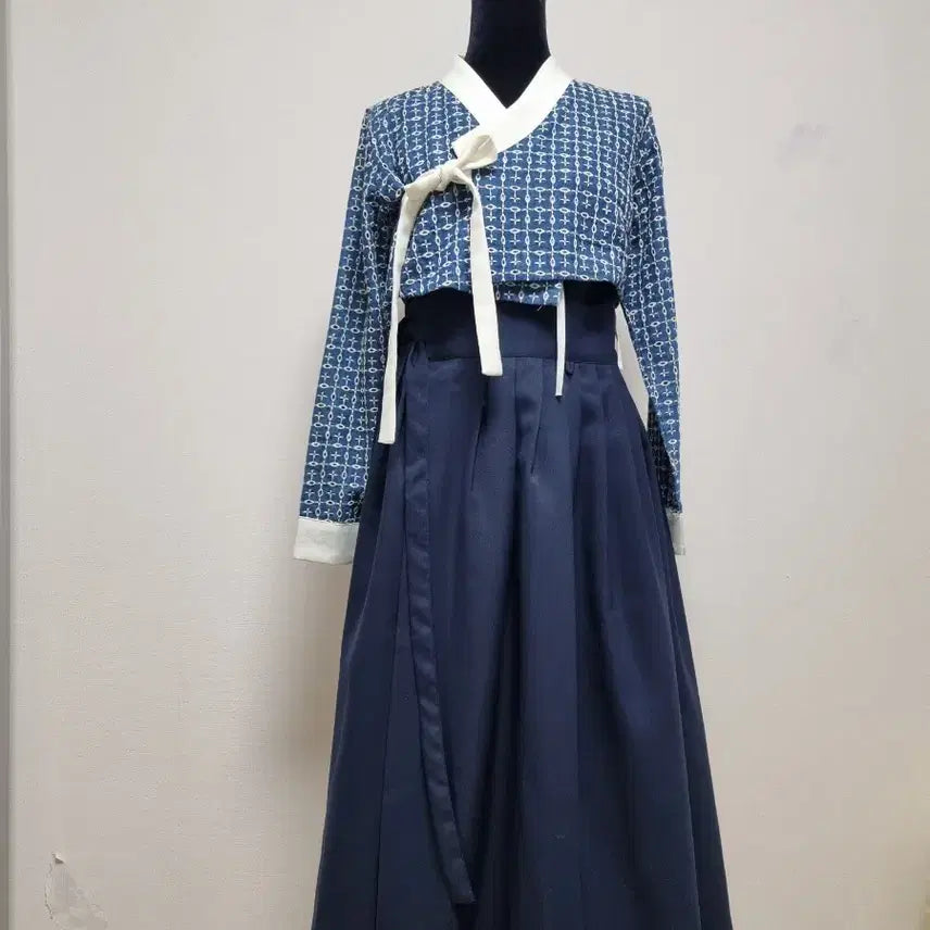 [BUNJANG] Life Hanbok Navy Long Dress / 교신 생활한복 개량한복 (하객룩 피로연 상견례 예복 철릭 원피스