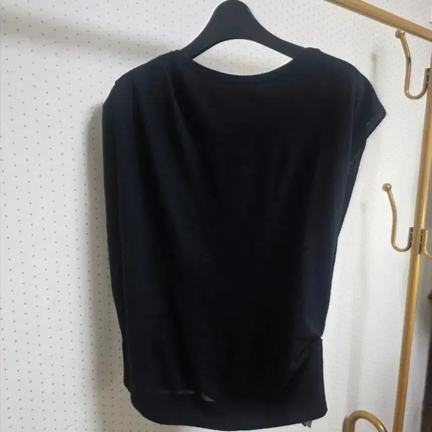 [SOLD OUT] 고비 실크캐시미어 셔링니트55사이즈(새상품)