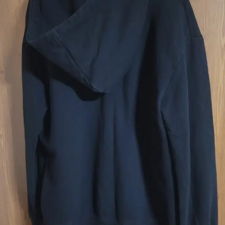 [SOLD OUT] 꼼데가르송 블랙 하트 후드집업