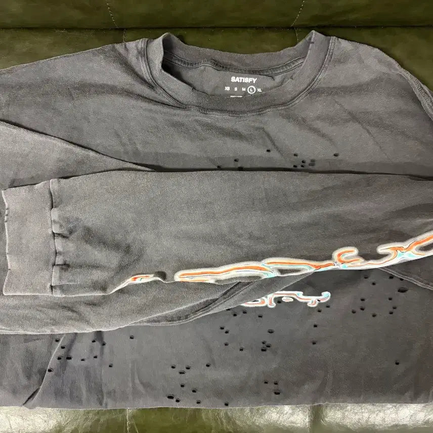 [SOLD OUT] 세티스파이 오클리 롱슬리브 라지