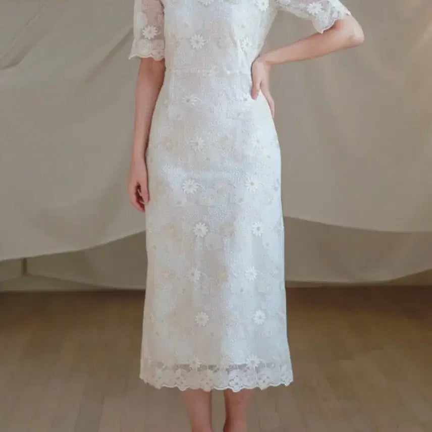 [BUNJANG] Self Wedding/Party Ivory Lace Dress / 셀프 웨딩드레스 피로연드레스 2부 금사 레이스 원피스 돌잔치드레스