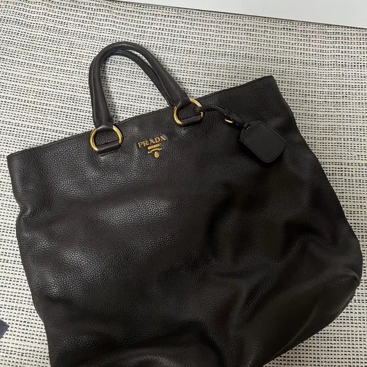 [BUNJANG] Prada Vitello Daino Tote Bag 2-Way / 프라다 비텔로 다이노 토트백 2way